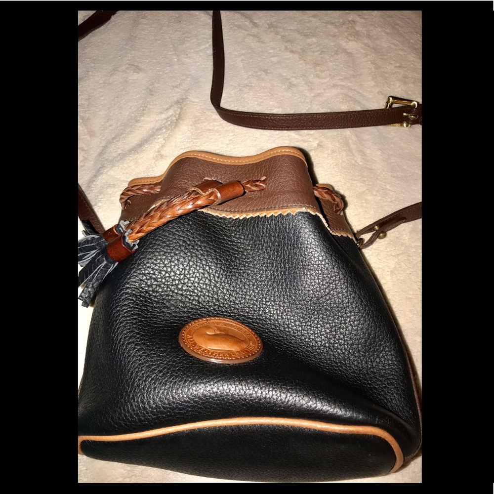 Vintage Dooney & Bourke drawstring bag